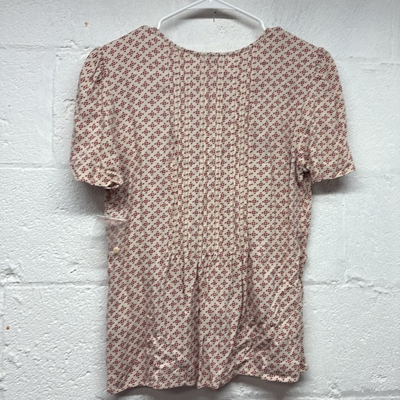 NEW Hinge RED IVORY Blouse with pattern size small - Picture 5 of 5